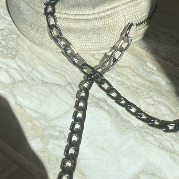 Deux Lux leather bag with tassel - Picture 5 of 10